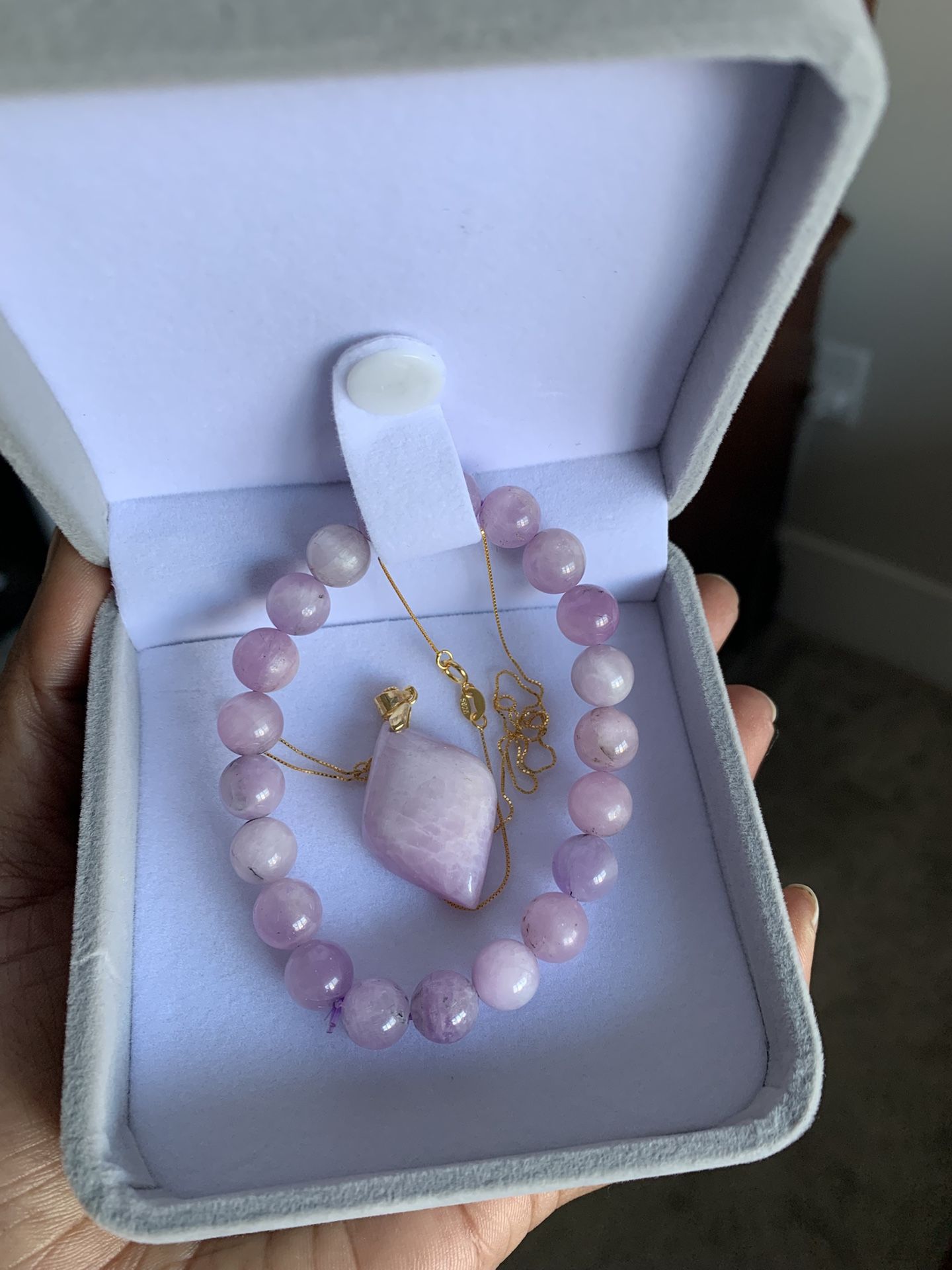 Genuine good quality and new Kunzite jewelry set