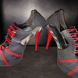 Size 10 Strappy Multi-Colored Heel