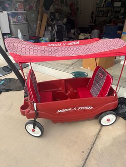 Radio Flyer Kids Wagon with Canopy