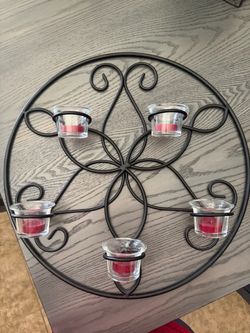 Round Metal Wall Candle Holder with 5 Votive Cups