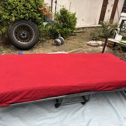 Foldable Bed