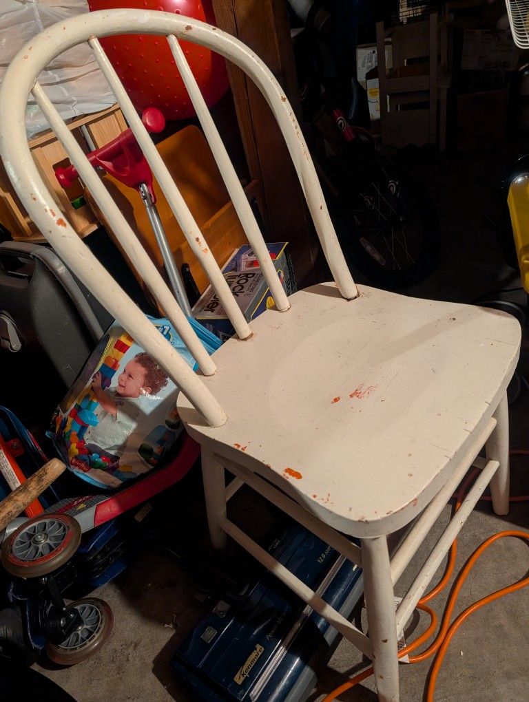 2 Antique Windsor Solid Wood Chairs