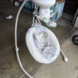 Fisher Price Snugmonkey Swing