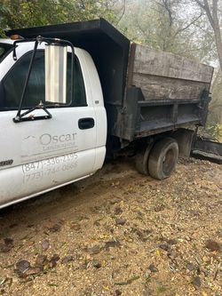 It’s a dump truck 2006 6.0 engine