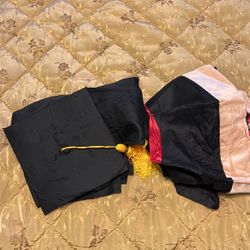 UGA cap and gown for 6’0”