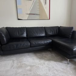 Nicoletti Sectional Sofa