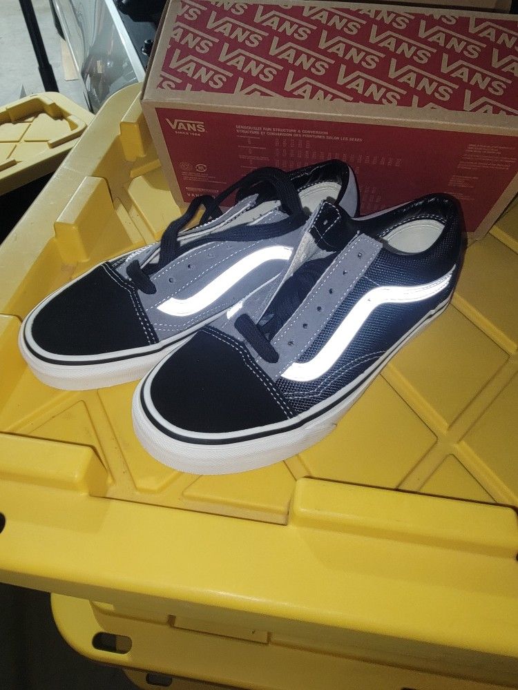 Vans Shoe