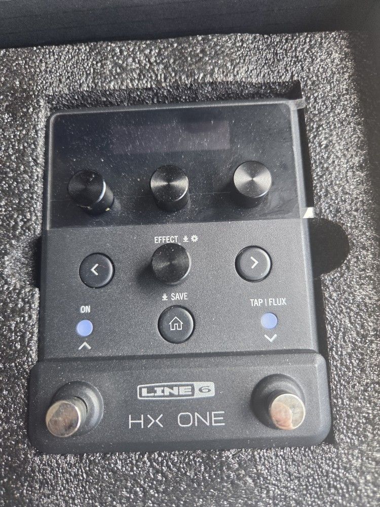 Line 6 HX ONE new In Box 