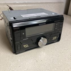 Kenwood Stereo