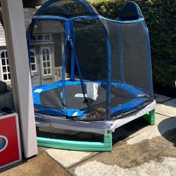Trampoline Free