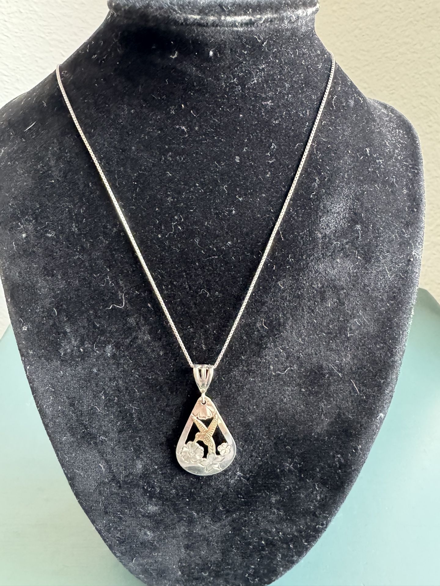 10k Gold And Silver Necklace 