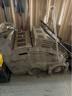Concrete saw / serrucho