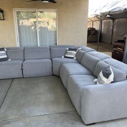 Power Recliner Sectional 