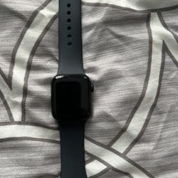Apple Watch SE GPS (2023, 2nd Generation) Aluminum Case with Sport Band