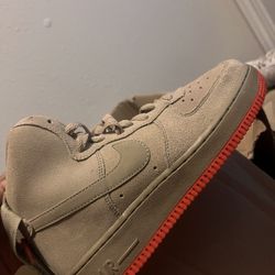 Nikes 