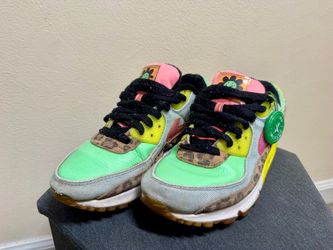 Nike Air Max 90 "Daisy" (Women's Size US 8.5 / EUR 40)