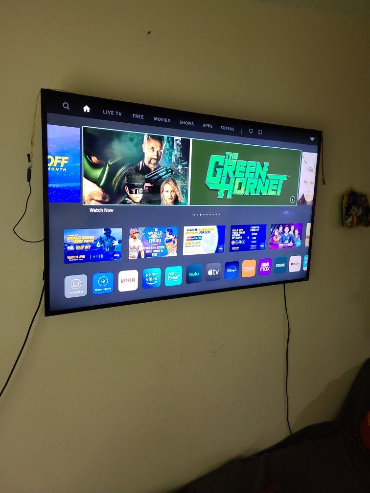 Vizio 65" Smart 4k TV -$250