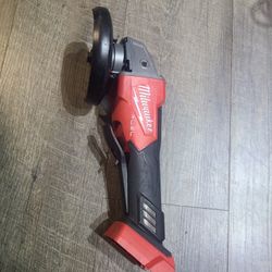 Milwaukee M18 Fuel 4-1/2 in./5 in. Grinder