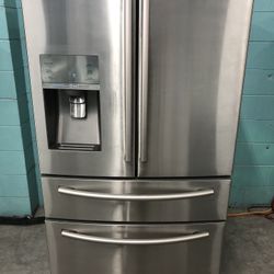 Samsung 4 Door French Door Refrigerator 