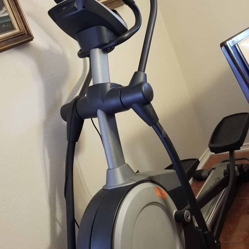 ——>Awesome NordicTrack E8.0 Elliptical!<——