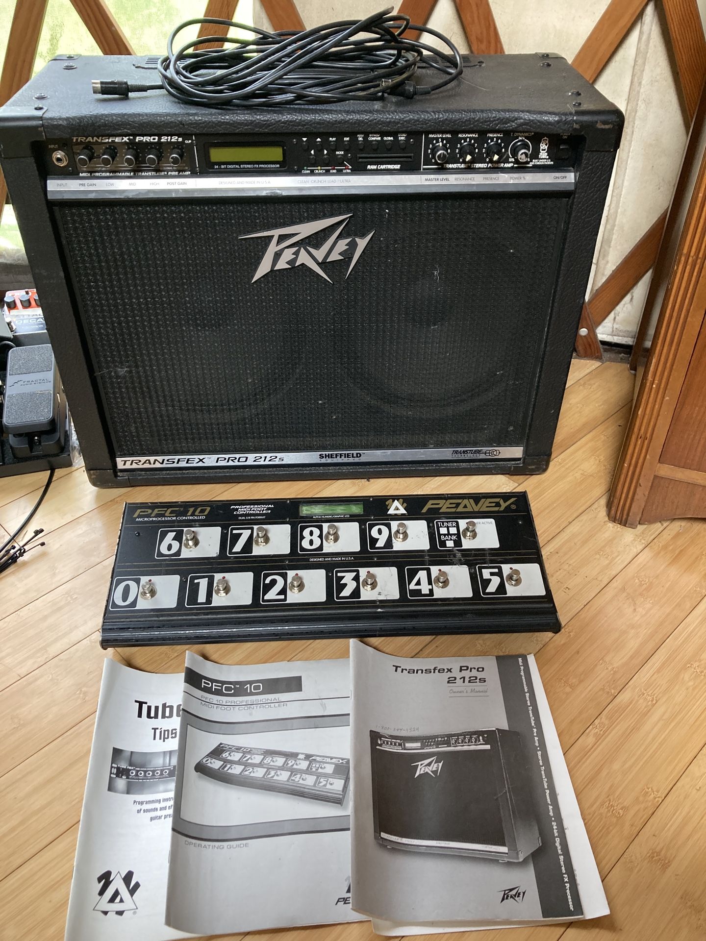 Peavey Transfex Pro 212S Stereo Guitar Combo Amp