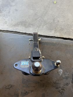Weight Distribution Hitch