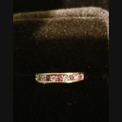 10k Yellow Gold Diamond & Ruby Size 6 - Item# 32