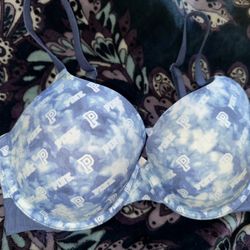 Women’s Victoria Secret Pink Bra 