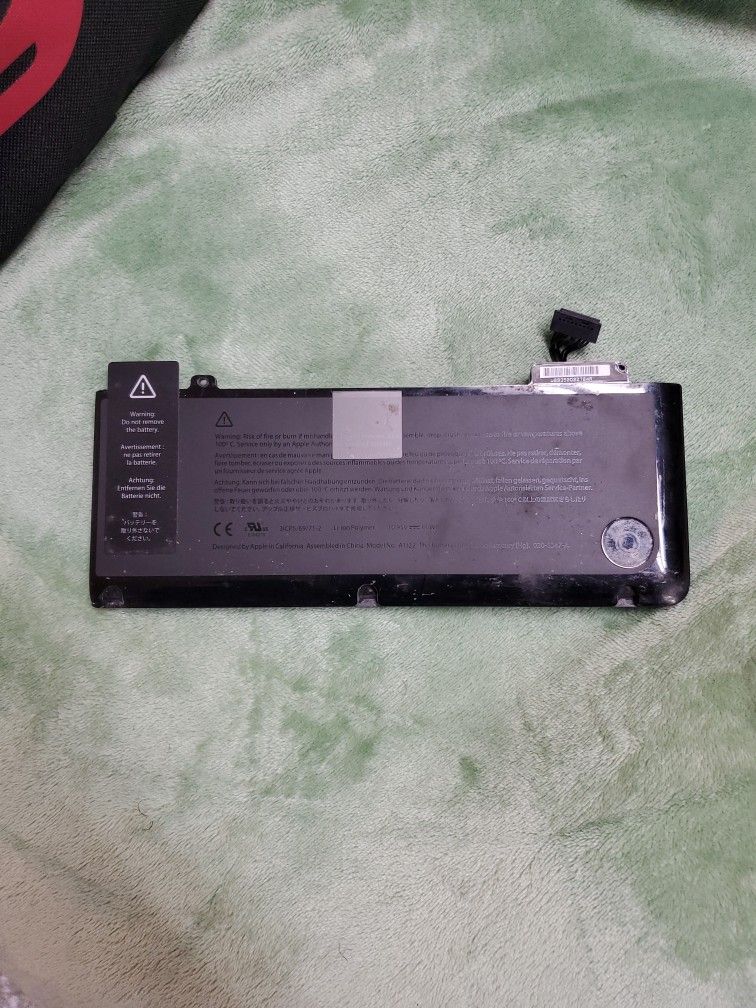 Mid 2009 Macbook Pro Battery