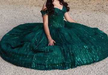 Beautiful Emerald Green Dress