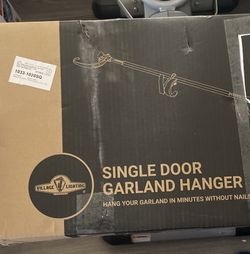 Garland Hanger