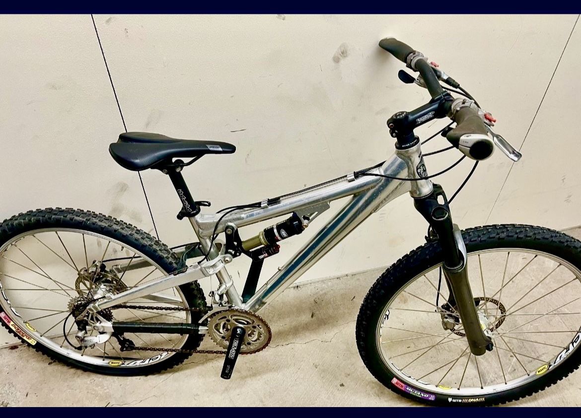 Jamis Small Full Suspension Mountain Bike