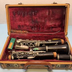 Alexandre Paris Clarinet with Case Made In U.S.A
