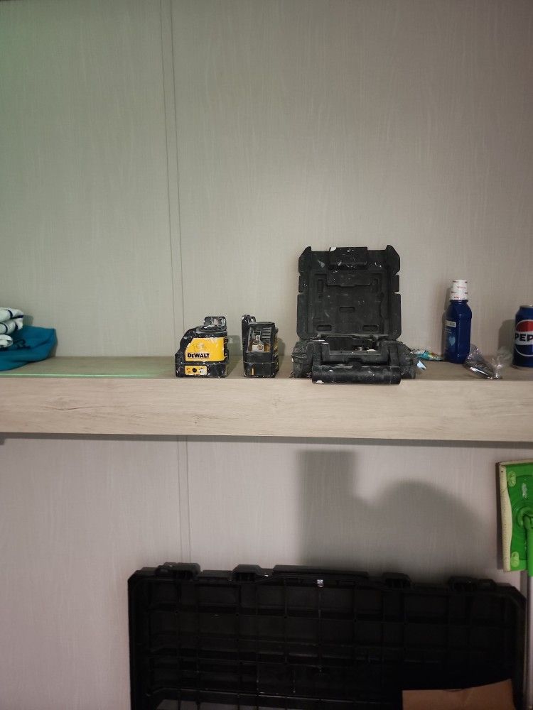 Dewalt Lasers