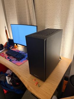 Gaming PC – RTX 5080 / i9-10900KF / 32GB RAM + 32” 1440p 165Hz Monitor