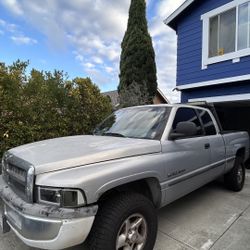 1999 Dodge Ram 1500
