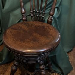 Antique Wooden Piano/Organ Chair.