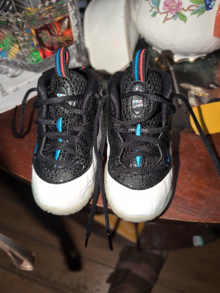 Nike As Ur Little Posite Foamposite Pro White Blue Black 3D GS 5C