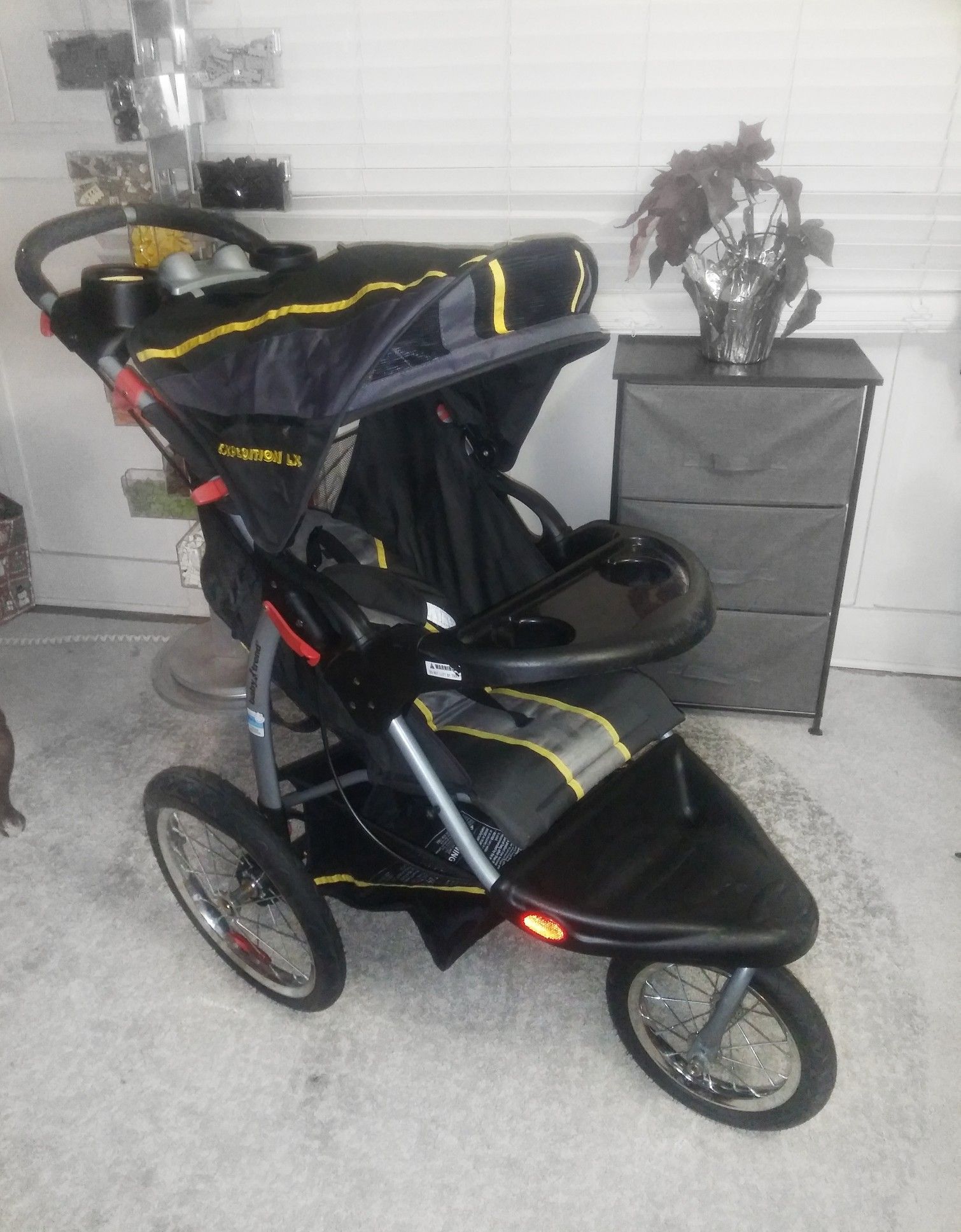 Baby Trend Jogging Stroller (Expedition LX)