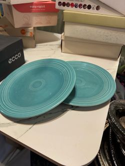 2 Vintage Fiesta Dinner Plates