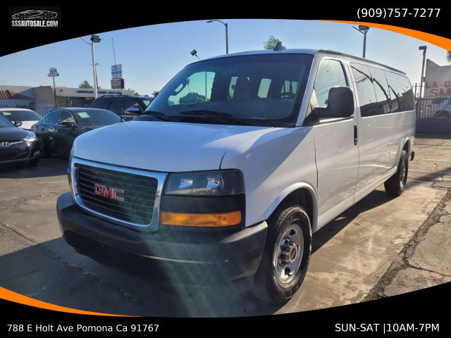 2018 GMC Savana 3500 Passenger