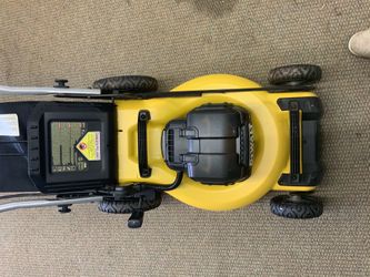 Dewalt DCMW220 20V Electric Push Mower. for Sale in Lincolnton NC