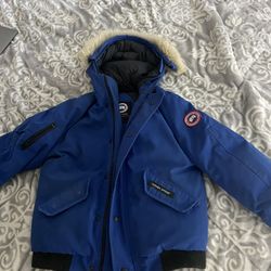 Canada goose youth bomber hot sale jacket