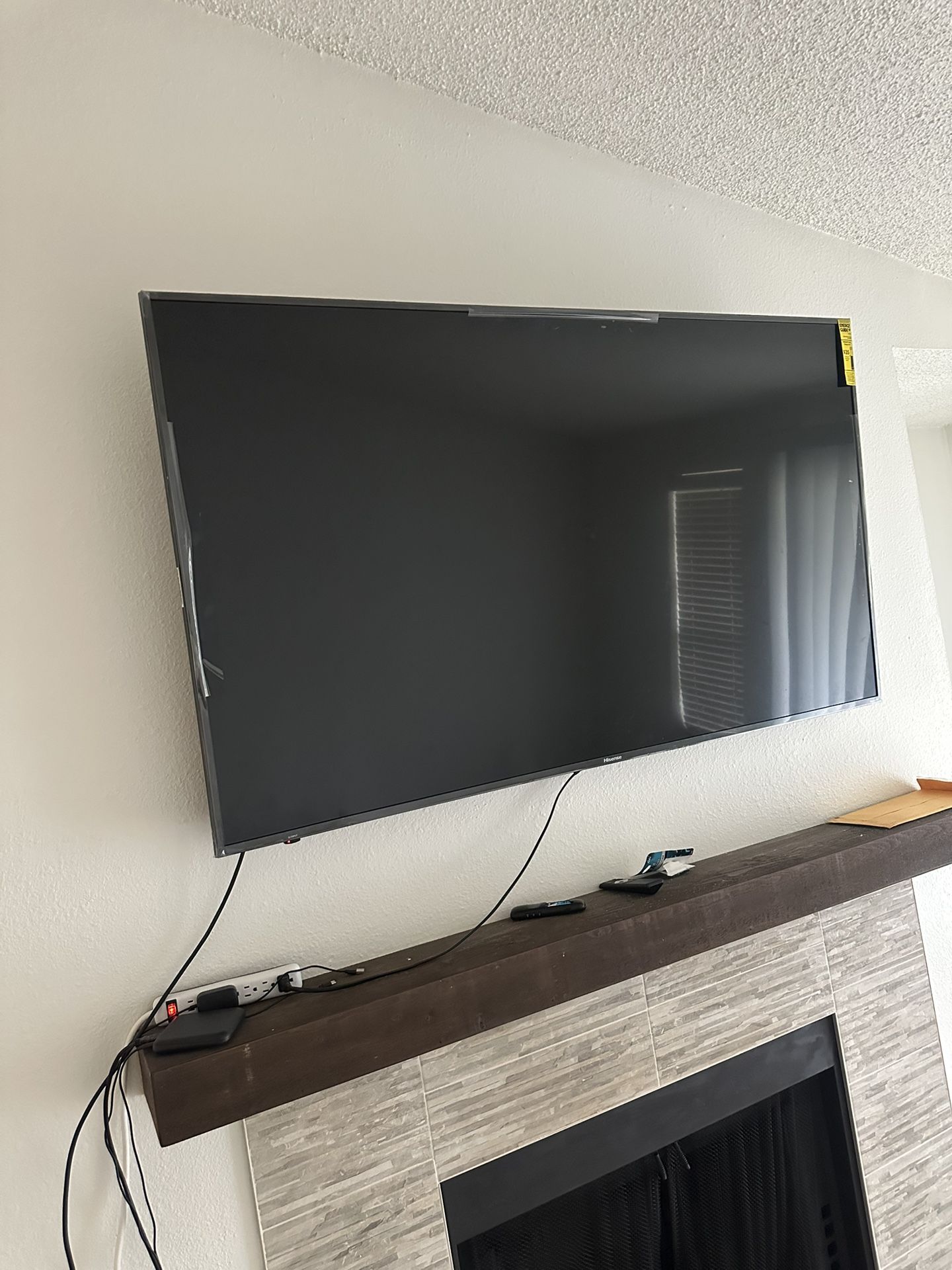 TV 65 Inches