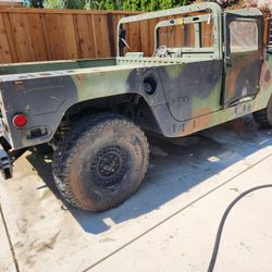 2007 Am General M-1097R1 HUMMWV 2 Door  Pickup Truck 