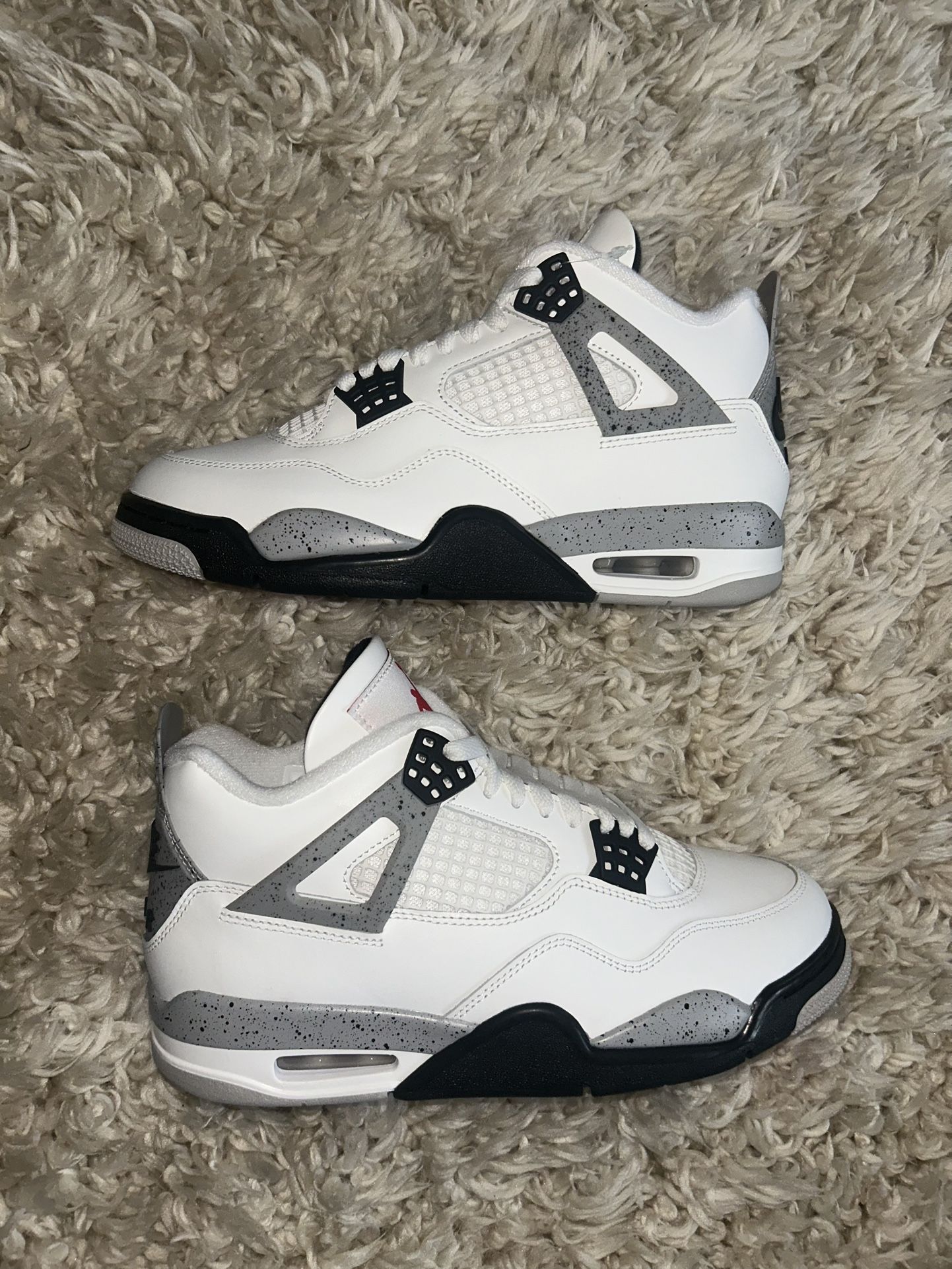 Air Jordan 4 White Cement
