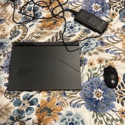 ASUS G16 ROG Strix Gaming Laptop