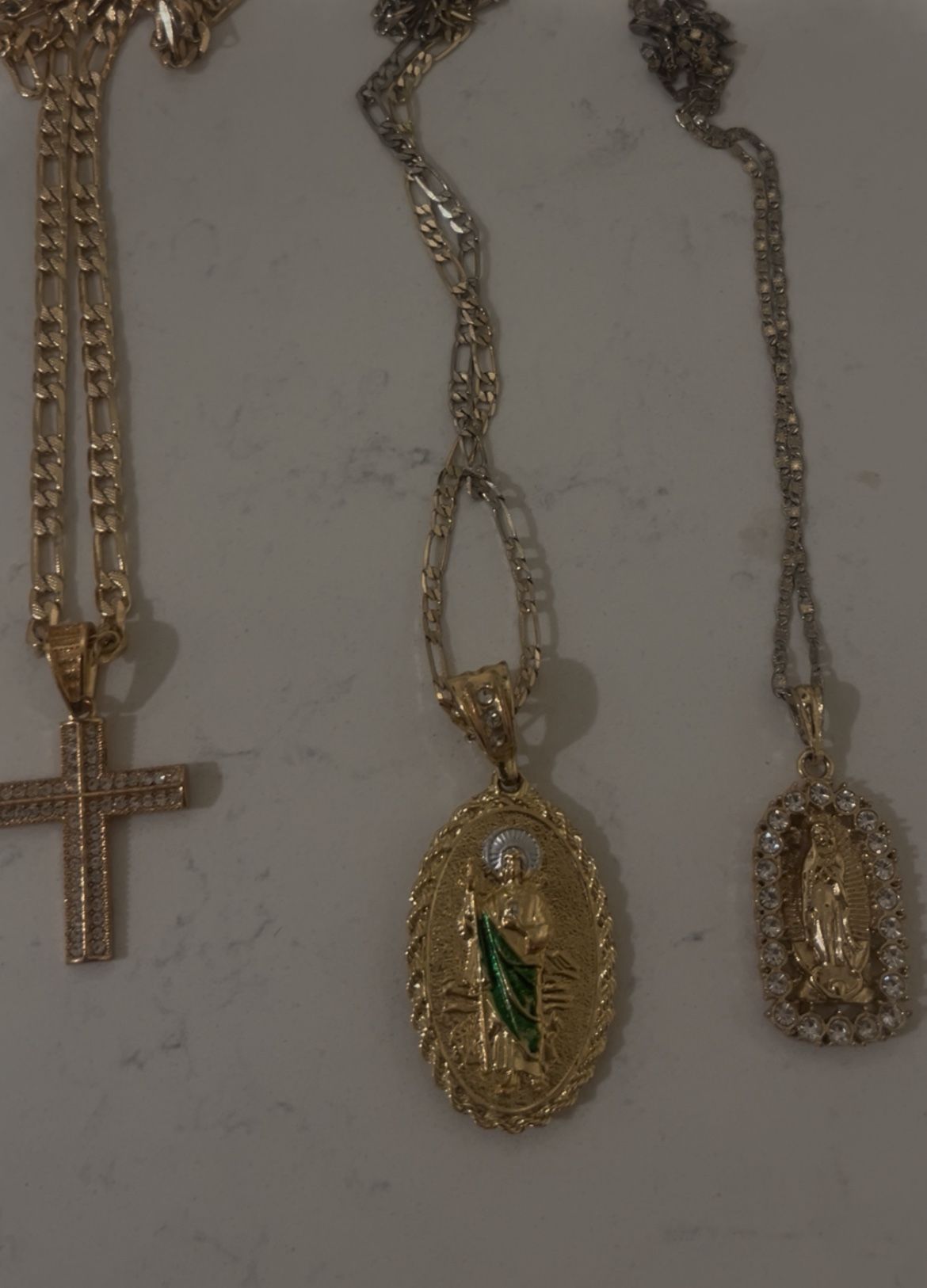 Gold Chains, Rings
