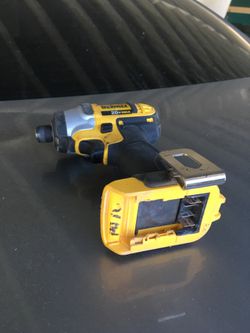 Dewalt Compact gun