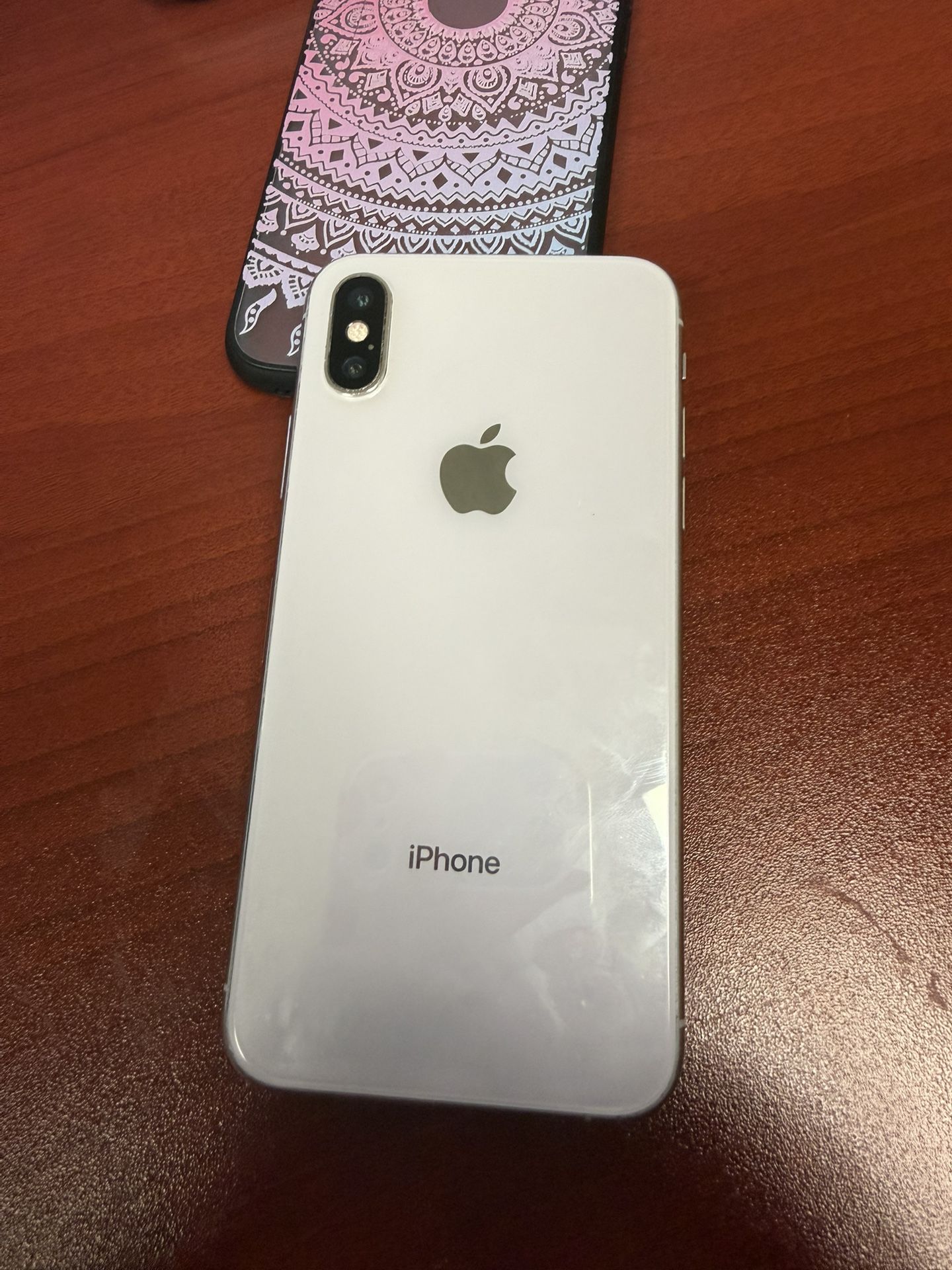 iPhone Xs